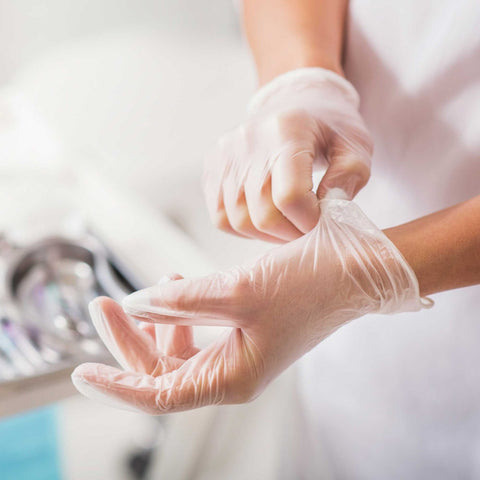 Handgards Small Clear Vinyl Exam Grade Disposable Glove -- 10 per case.