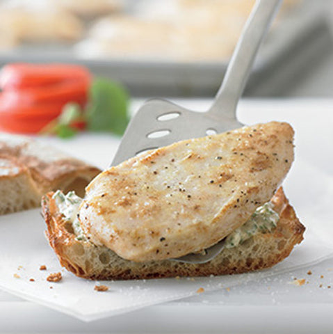 Tyson® CHICKEN BREAST FILLET BONELESS SKINLESS UP TO 15% MARINATION 6 OZ 10116200928