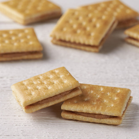 Cracker Sandwich Toasty Crackers With Peanut Butter