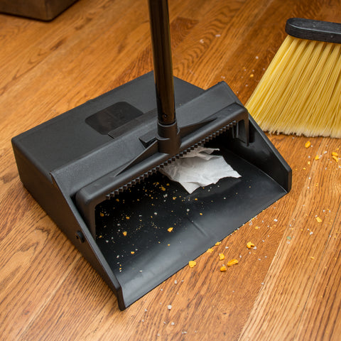 Pan Dust Lobby With 2-piece Handle - Black